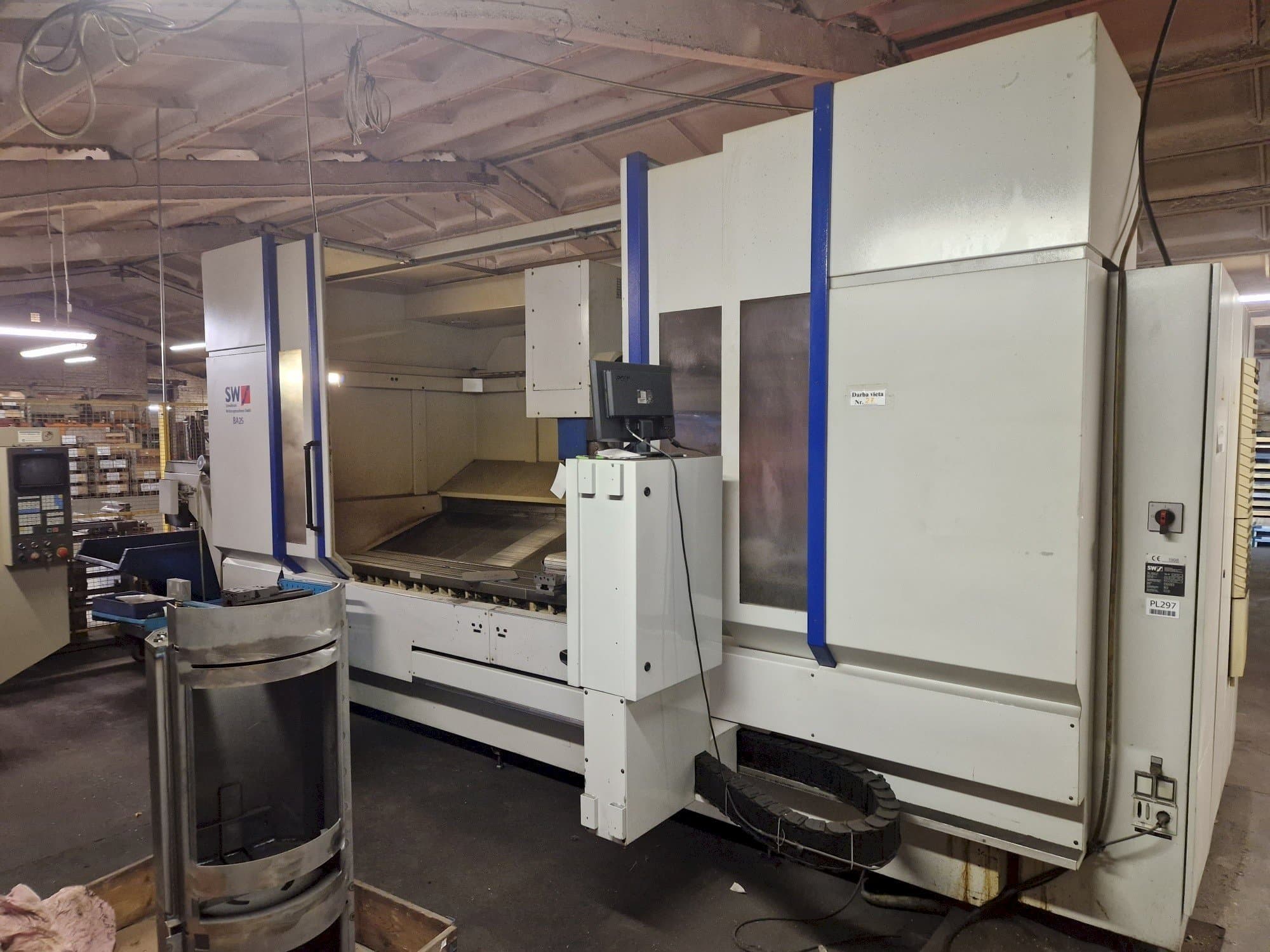 Вид станка SW BA 25 спереди