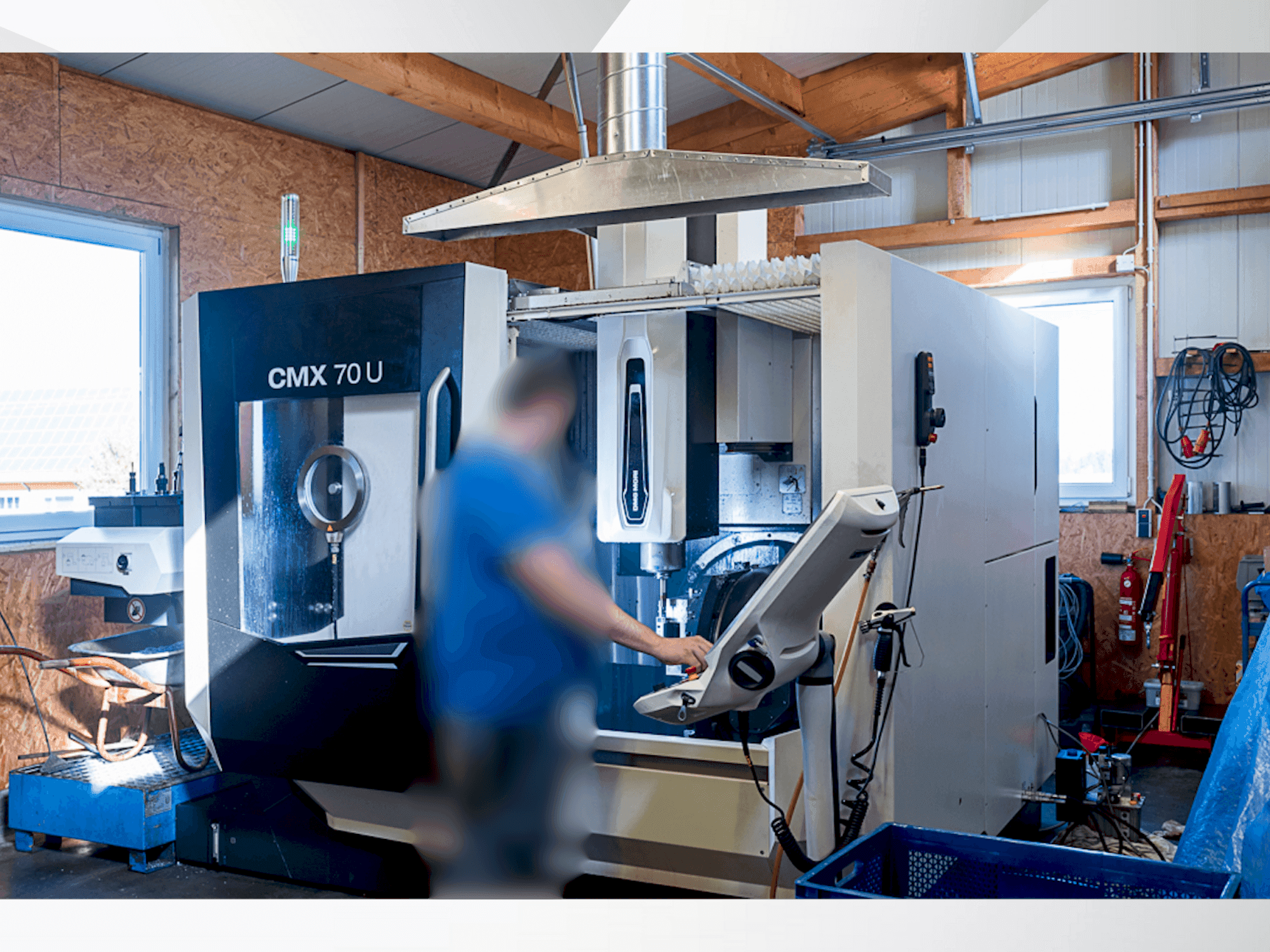 Вид станка DMG MORI CMX 70 U спереди