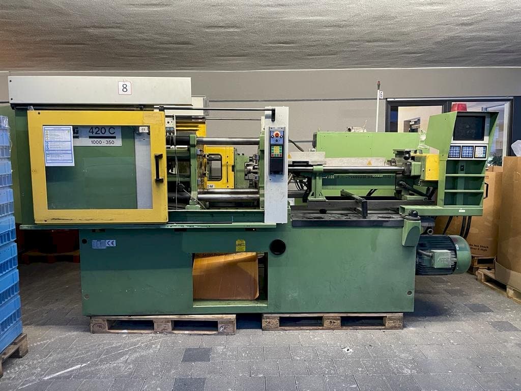 Вид станка Arburg 420C mit  спереди