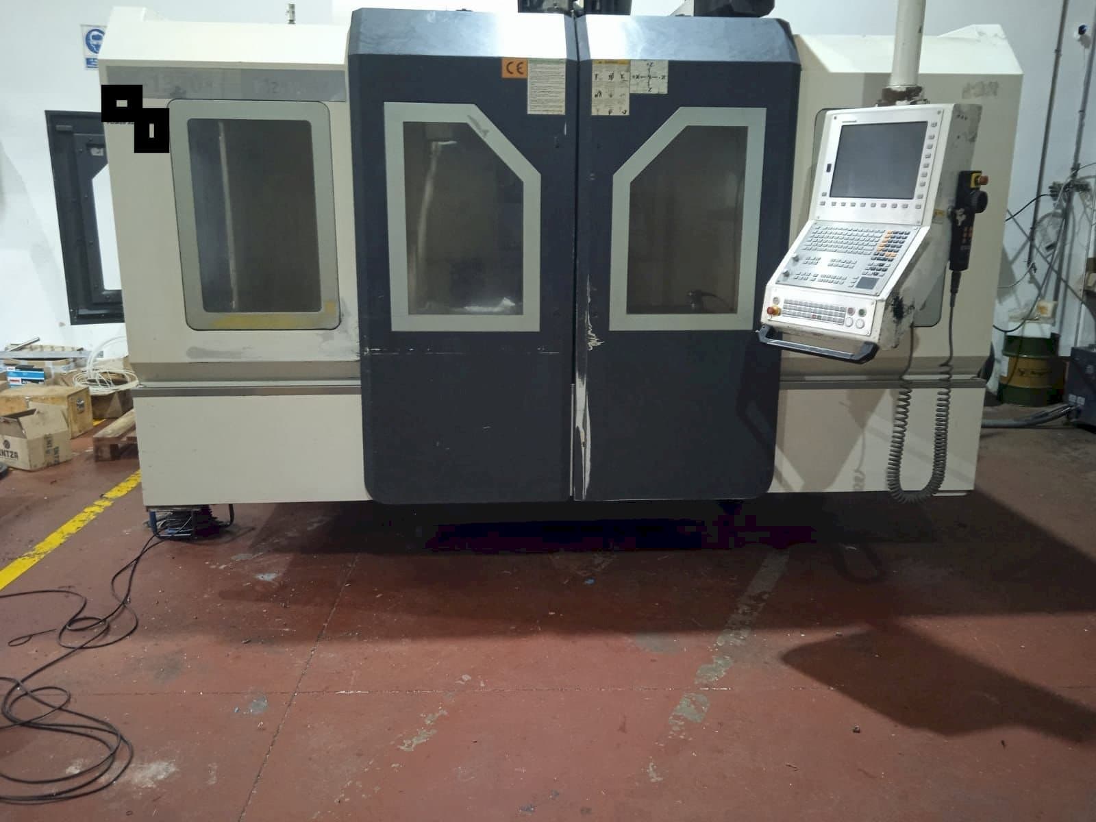 Вид станка Hartford LG-1370 спереди