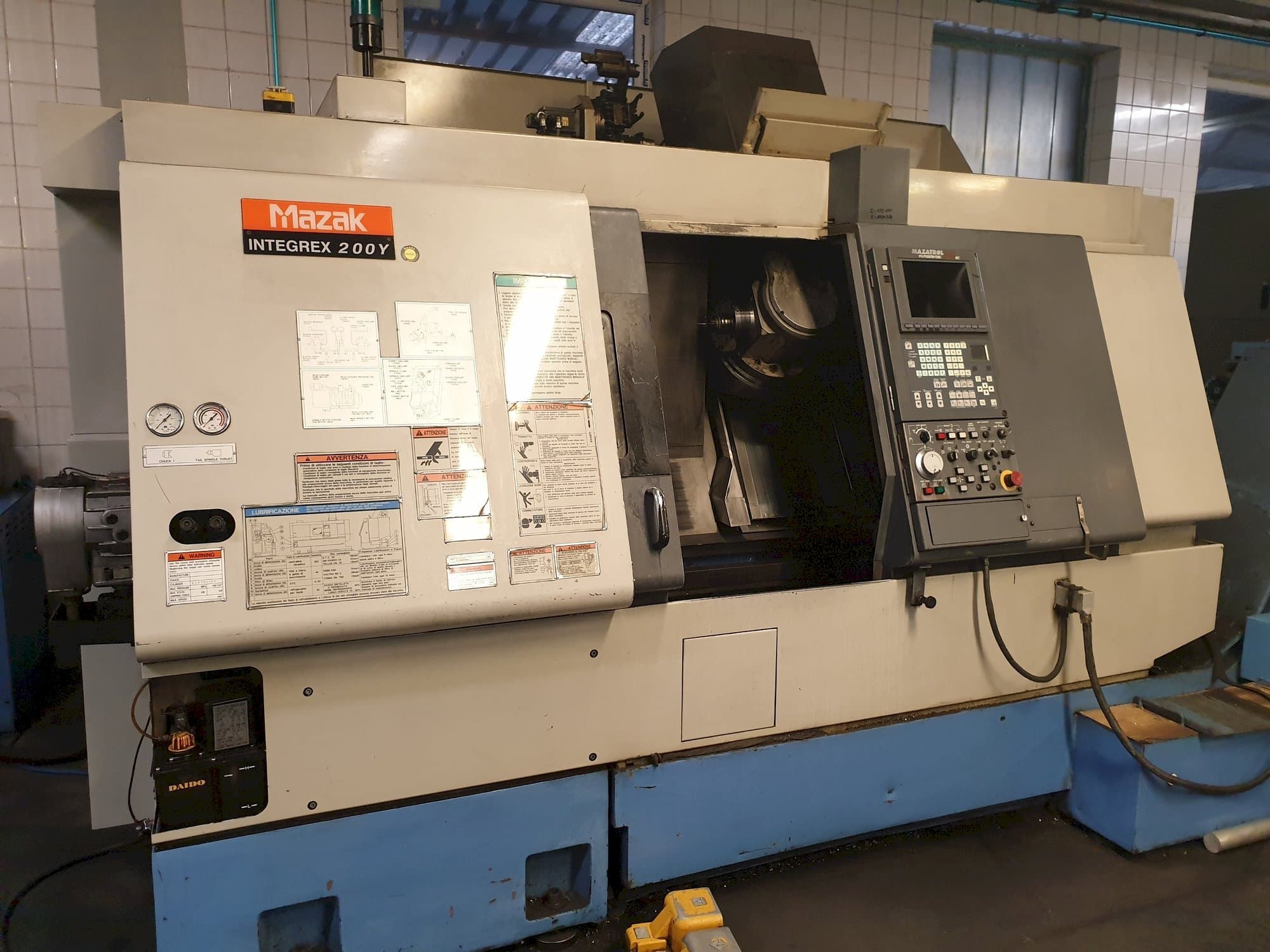 Вид станка Mazak Integrex 200 Y спереди