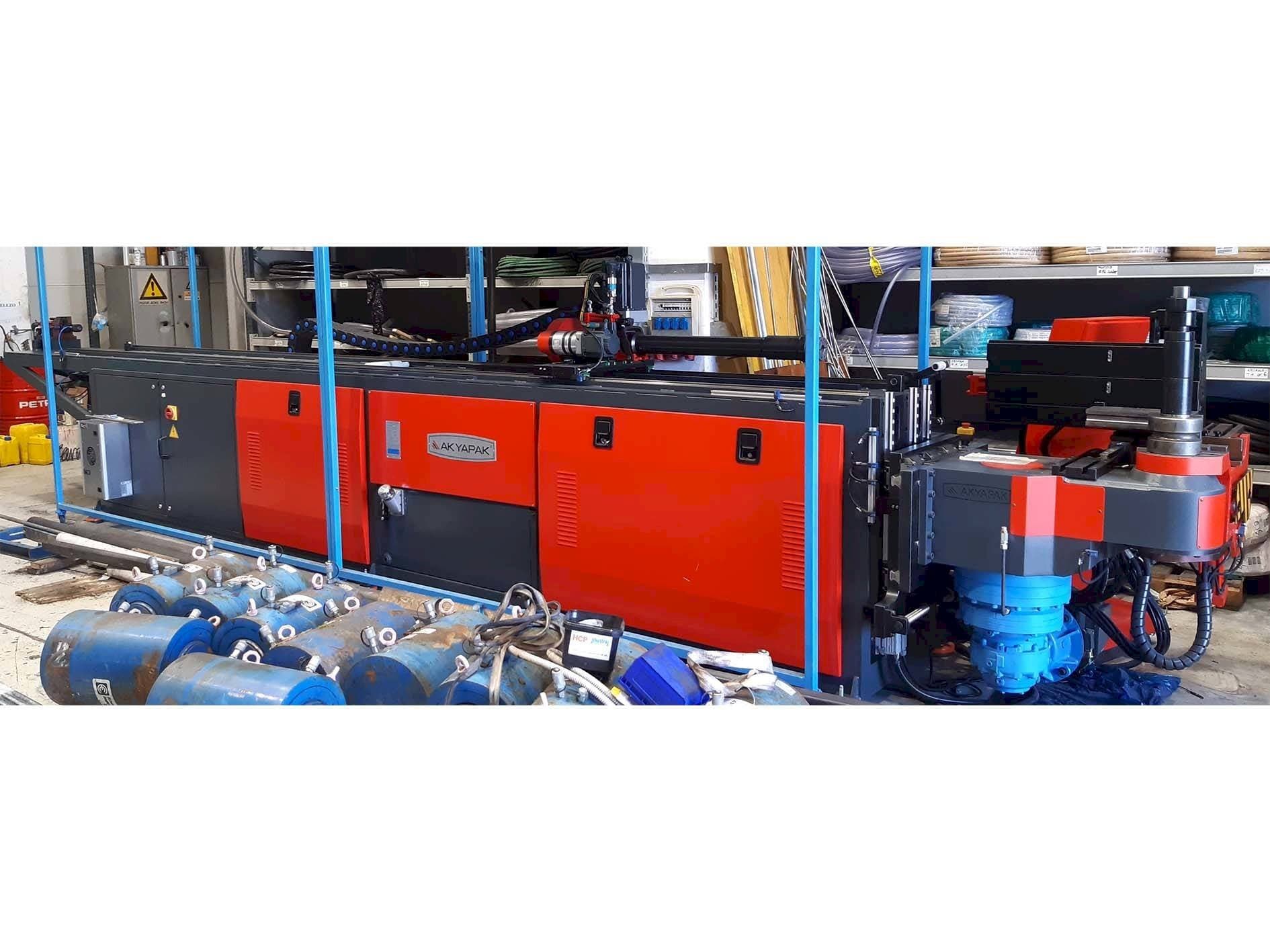 Вид станка Akyapak ABM 76 CNC3 спереди