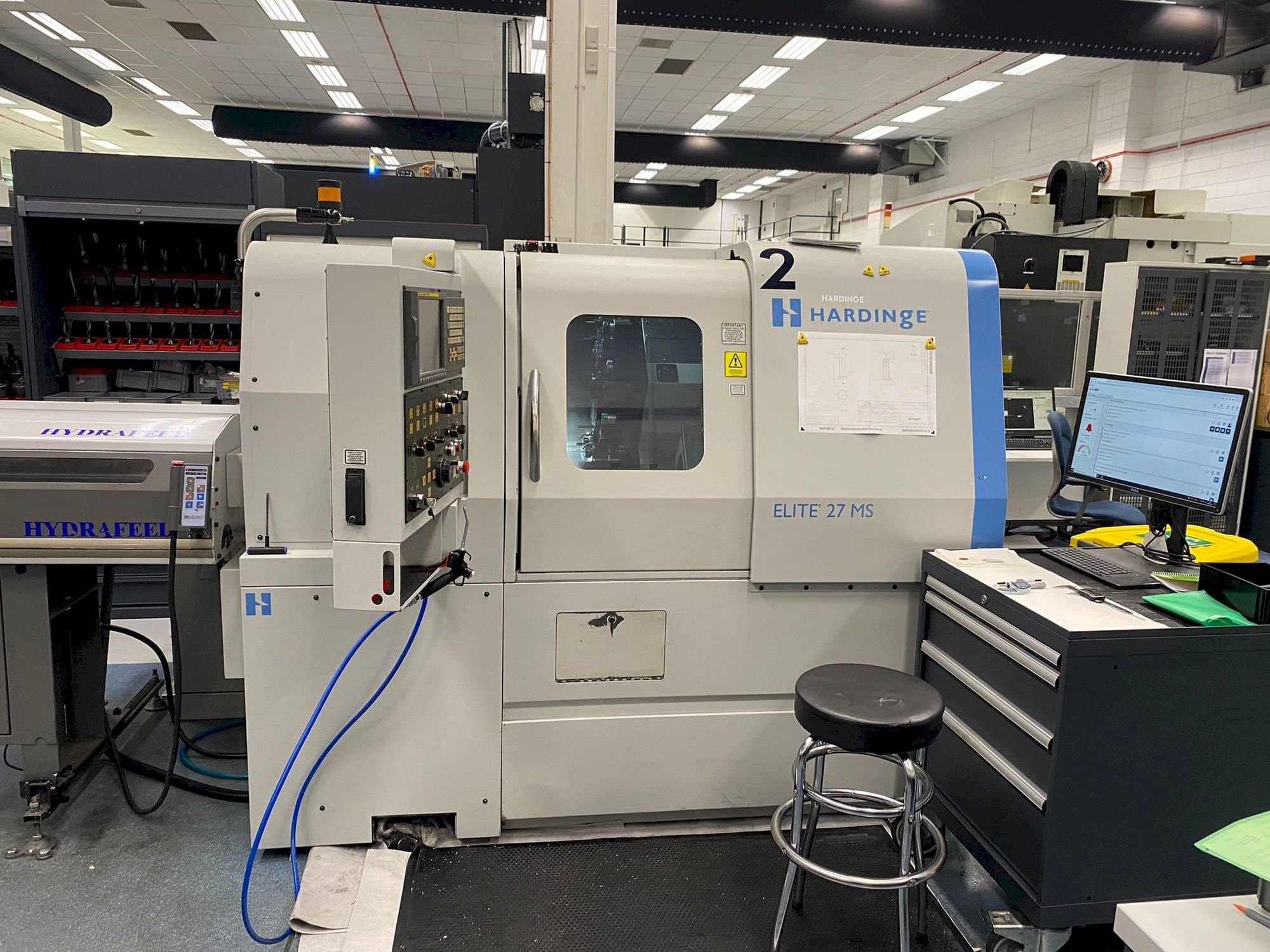Вид станка HARDINGE Elite 27MS спереди