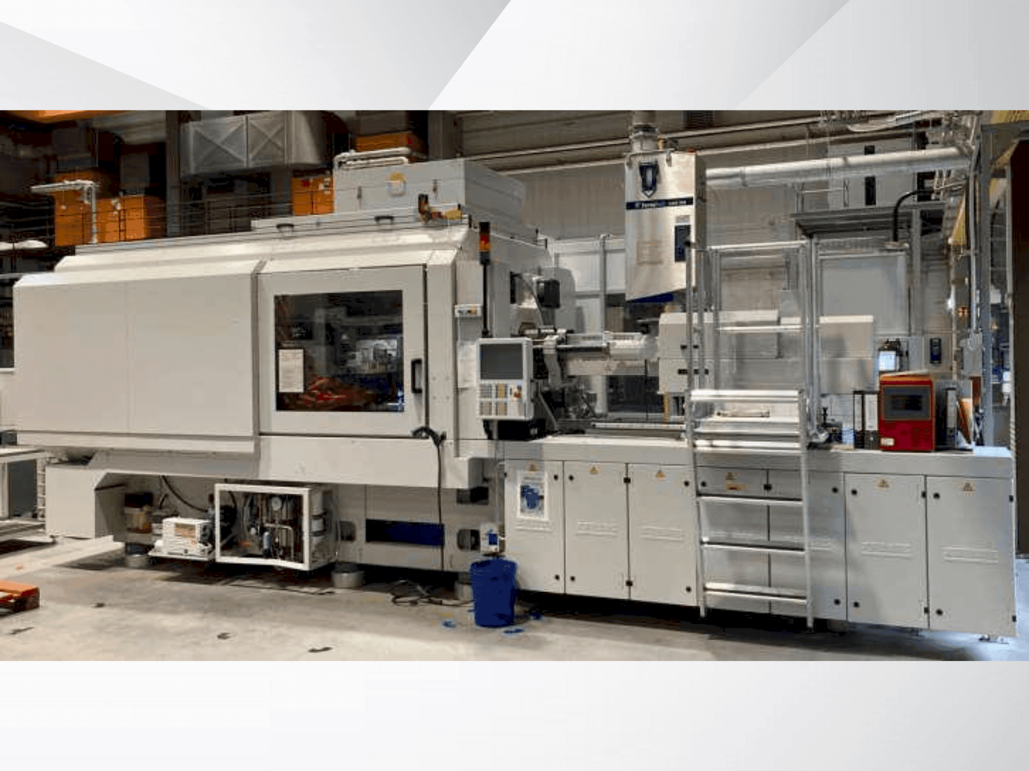 Вид станка Arburg SGM Allrounder 720A  спереди