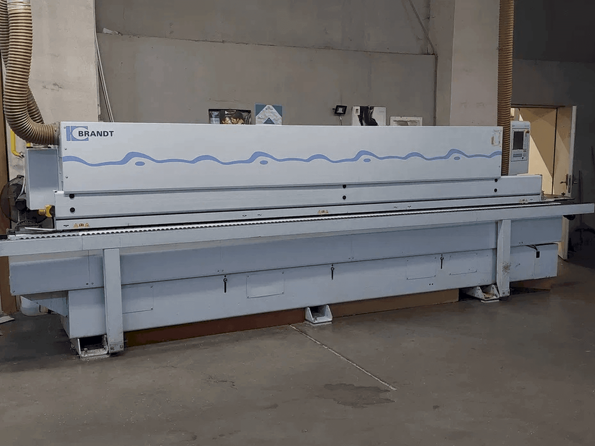 Вид станка BRANDT Optimat KDF 650 C  спереди