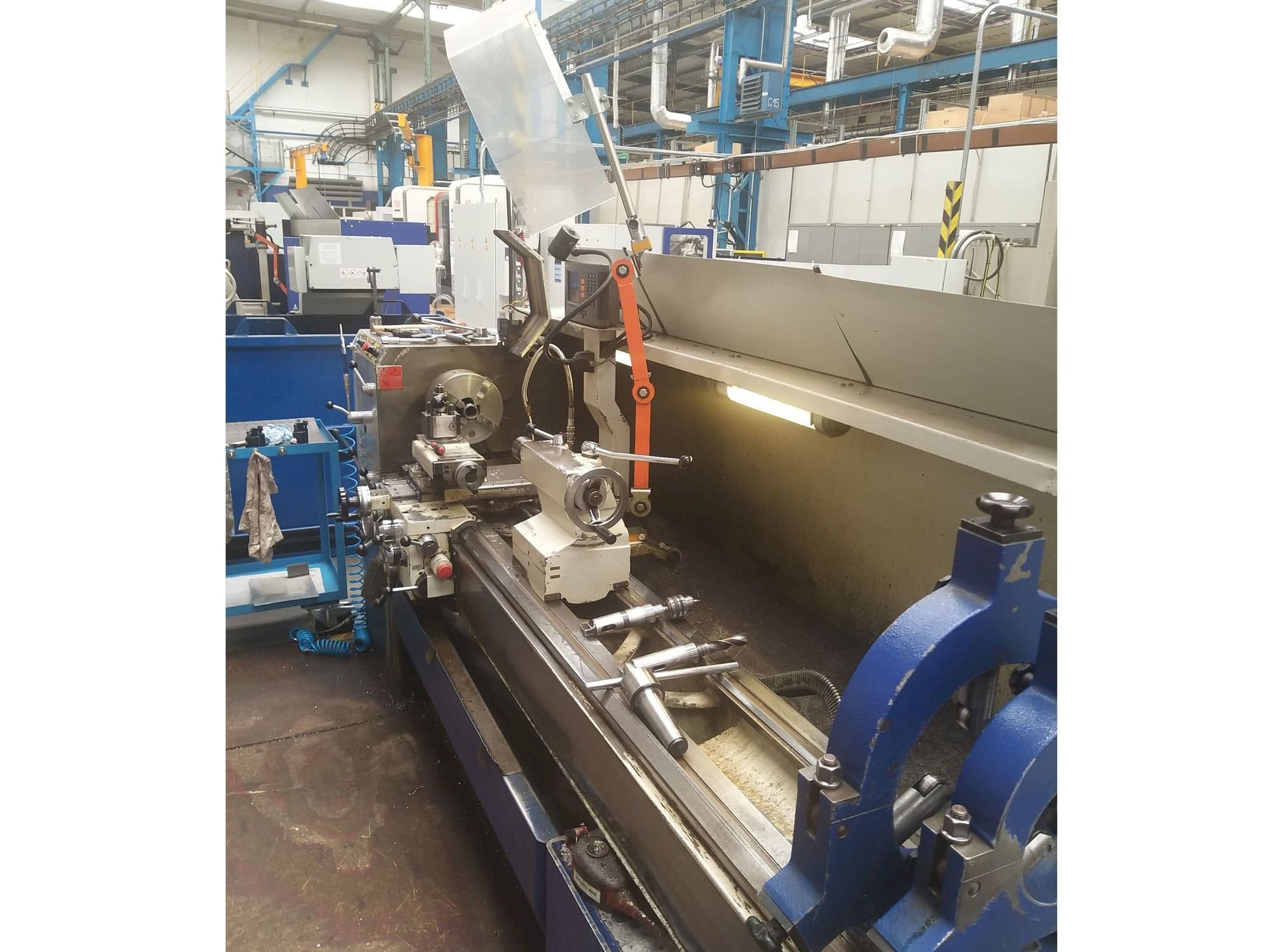 Вид станка с Weiler DA 260 AC правой строны