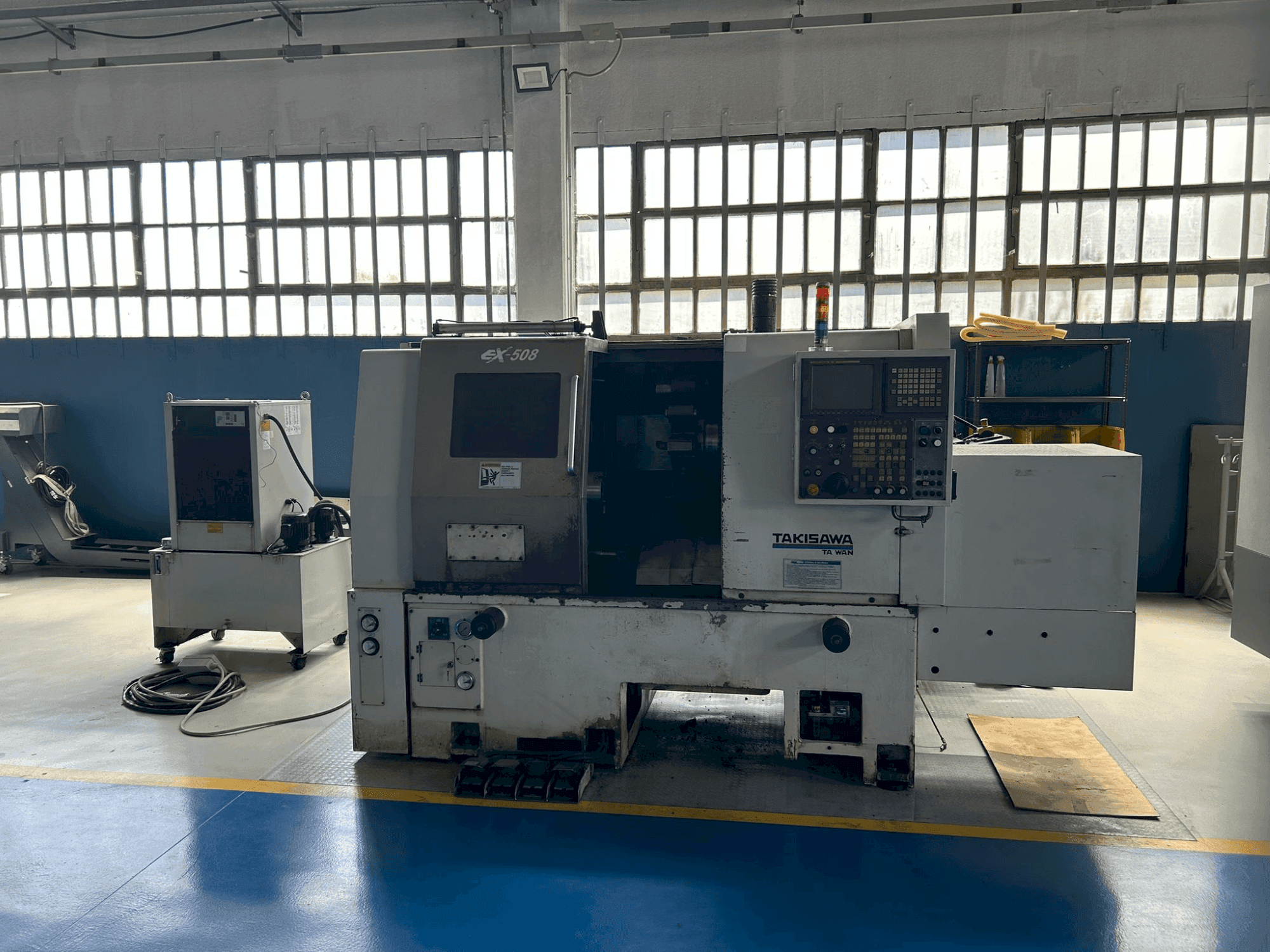 Вид станка Takisawa EX-508  спереди