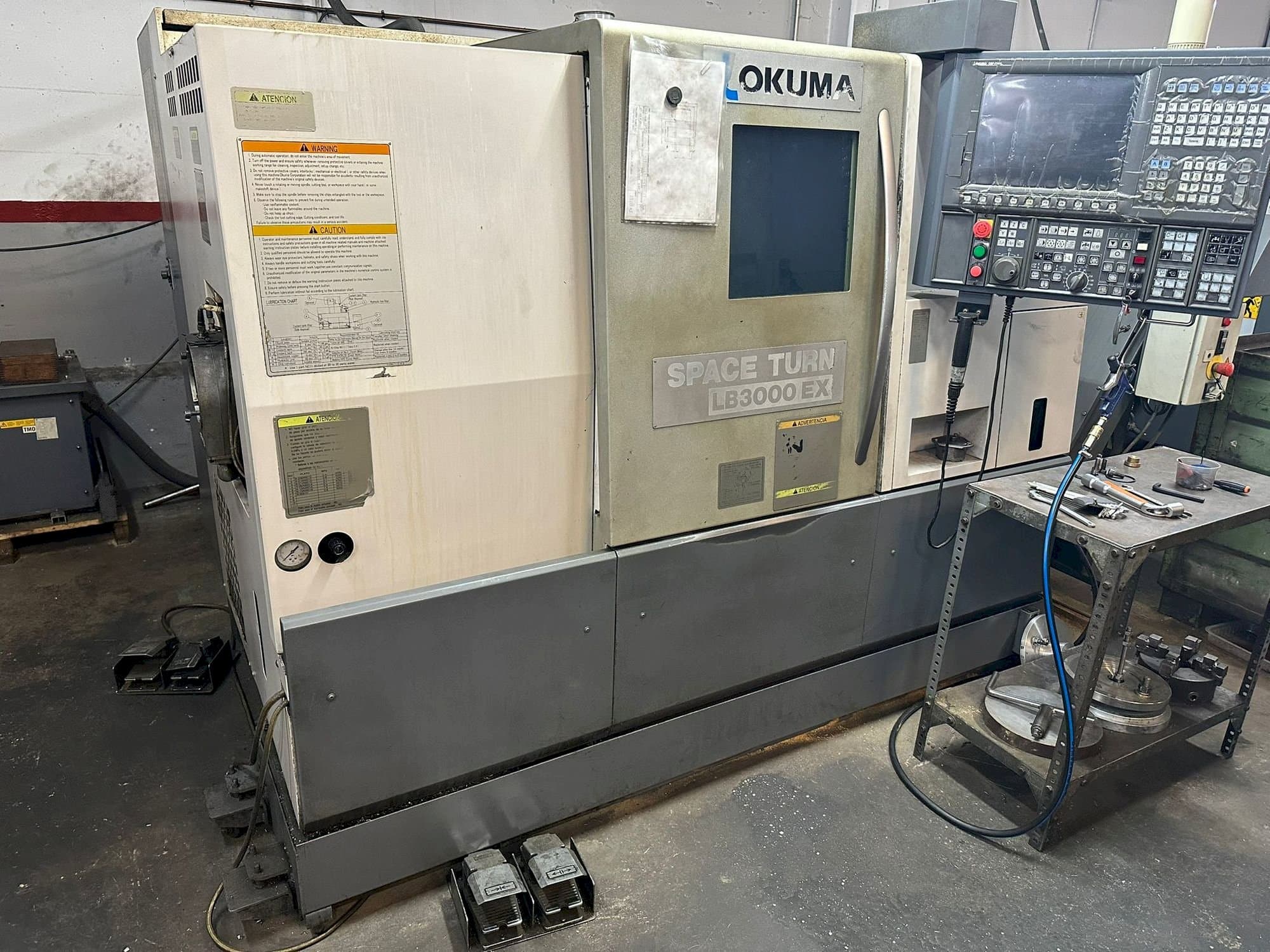 Вид станка Okuma LB 3000EX спереди