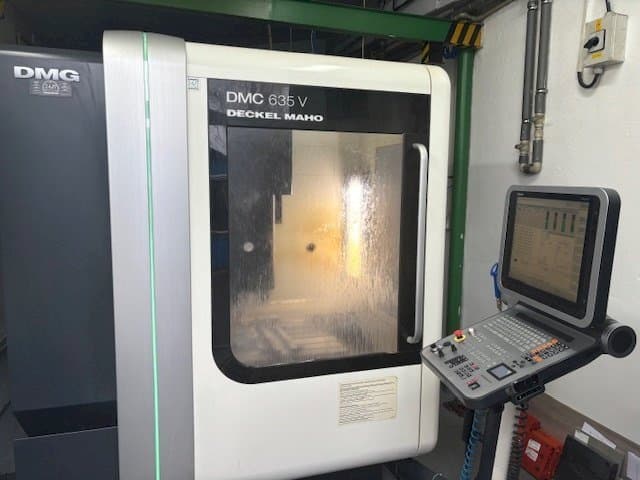 Вид станка DMG DMC 635V спереди