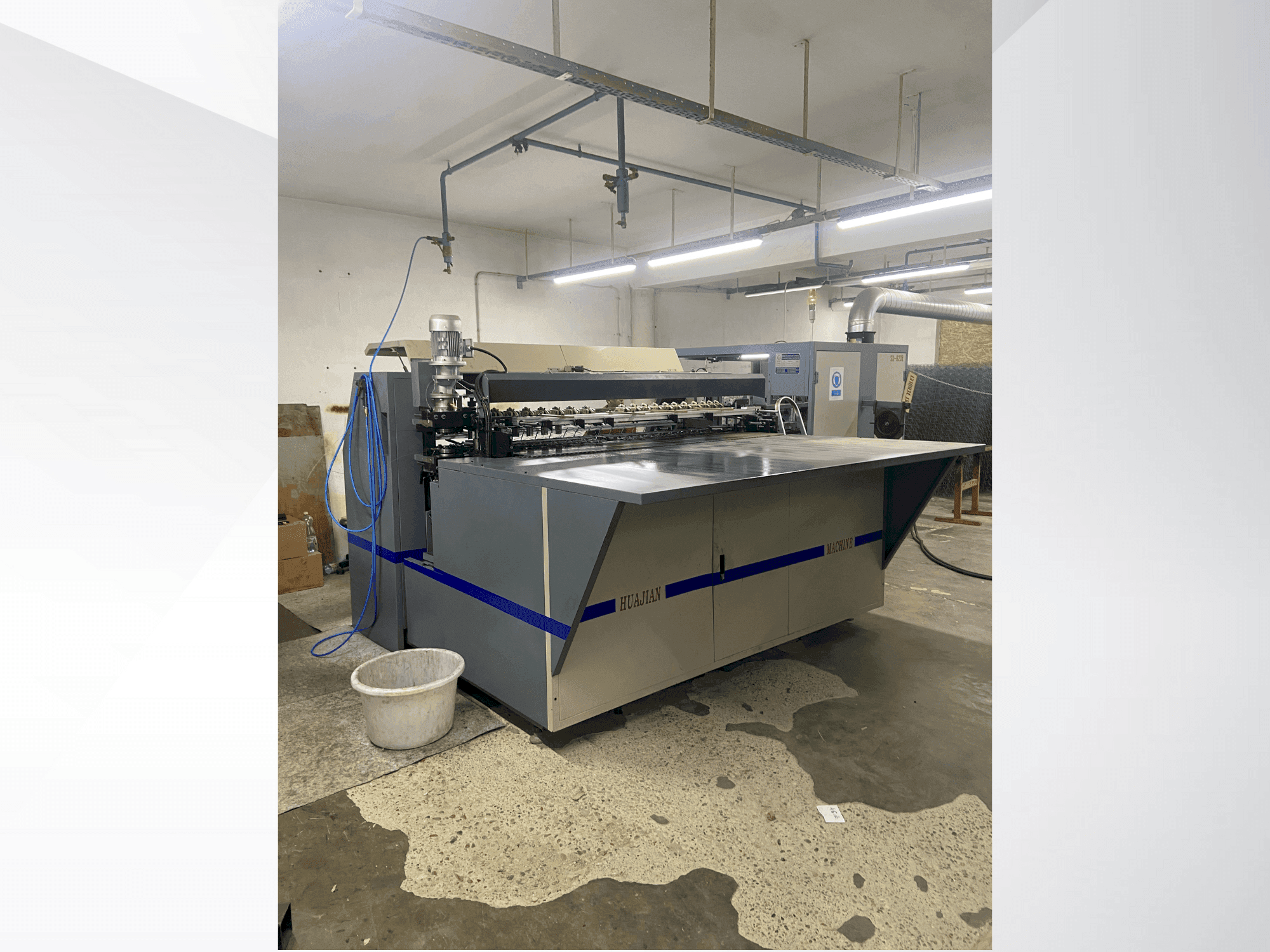 Вид станка HUAJIAN SX-820i спереди