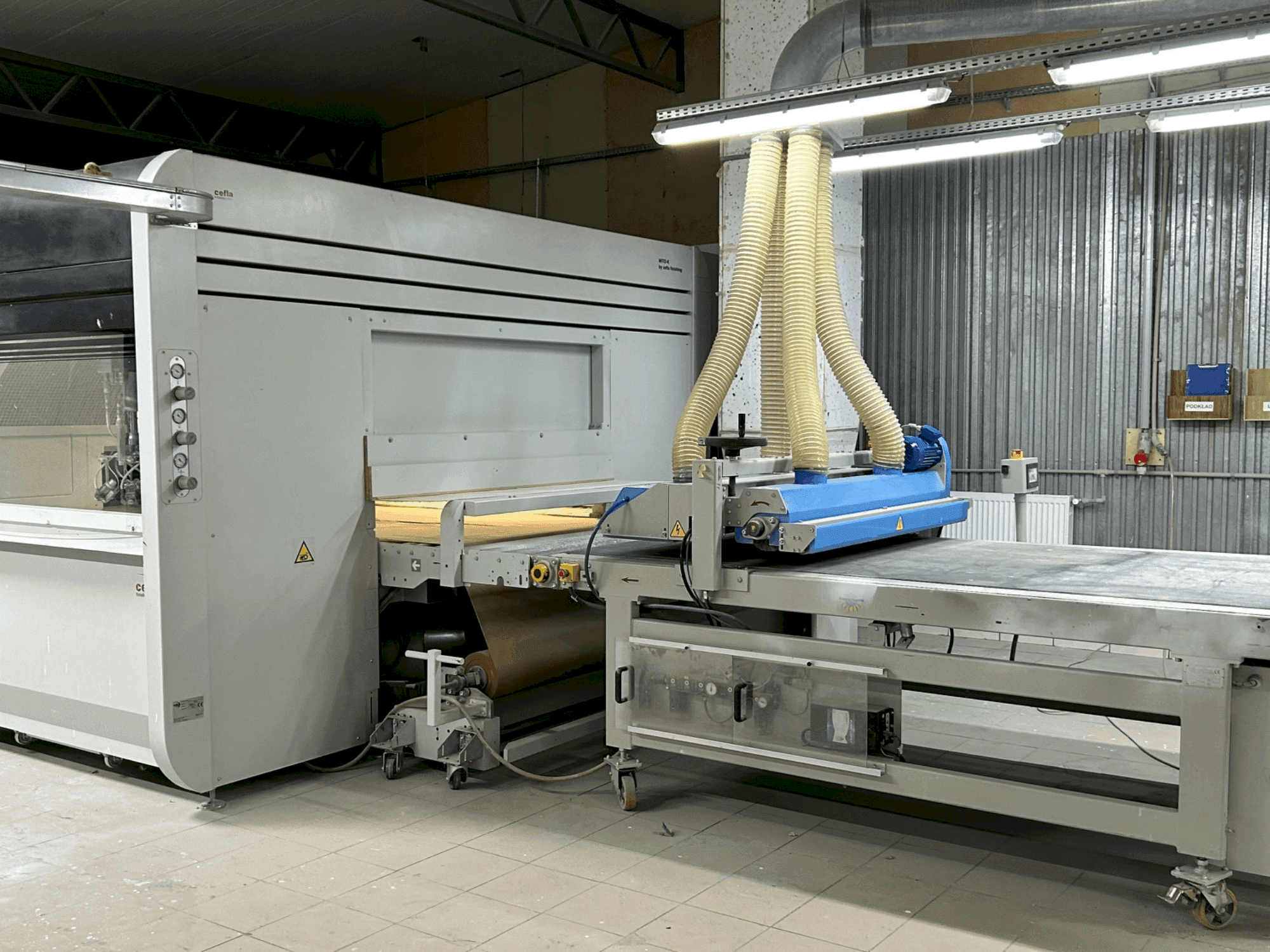 Вид станка CEFLA MITO K спереди