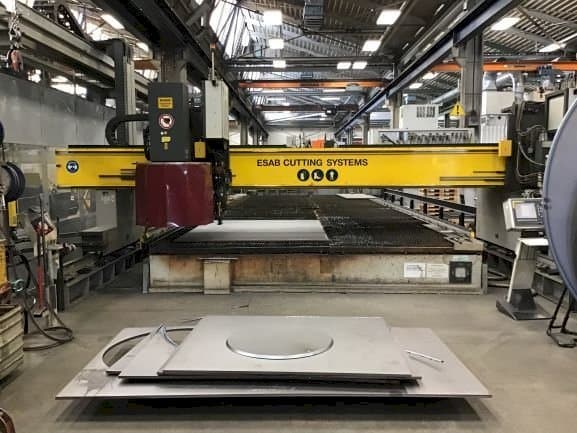 Вид станка ESAB NXB 6500 спереди