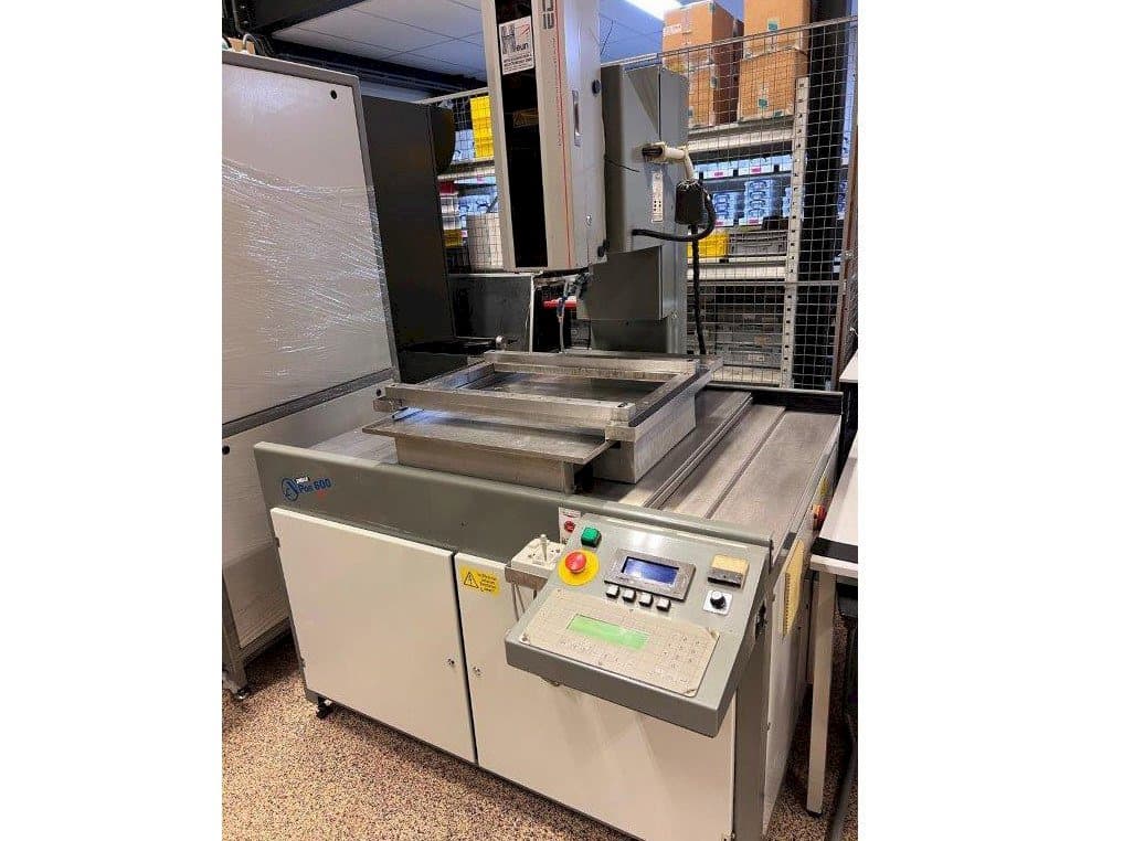 Вид станка Apos 600 спереди