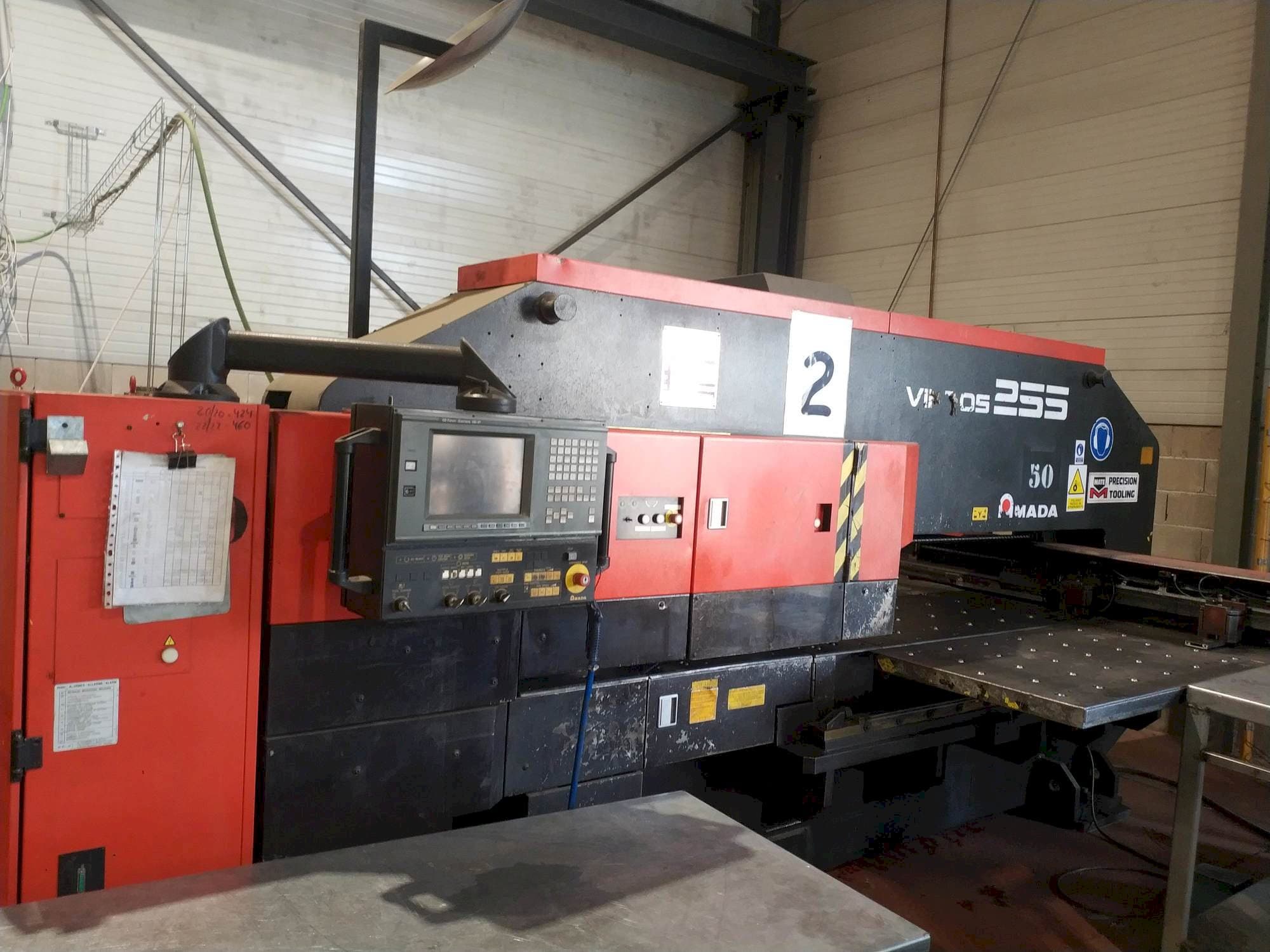 Вид станка AMADA VIPROS 255 спереди