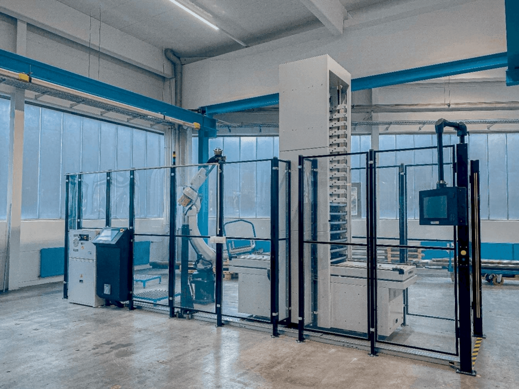 Вид станка FANUC ARC Mate 120iD/35, M-20iD/35  спереди