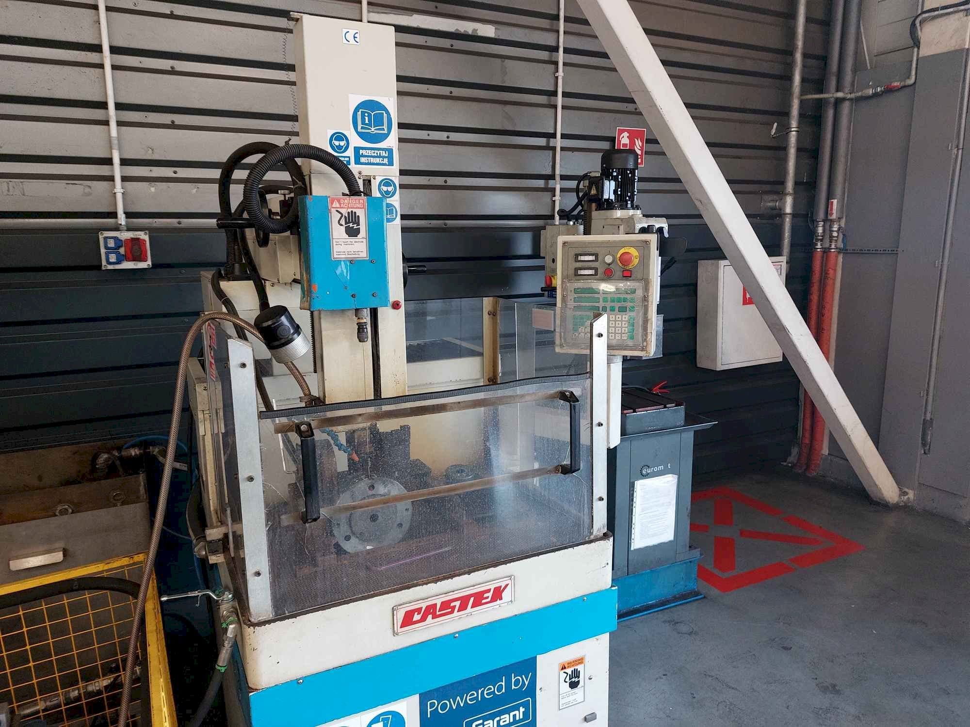 Вид станка CASTEK SD5030CE  спереди