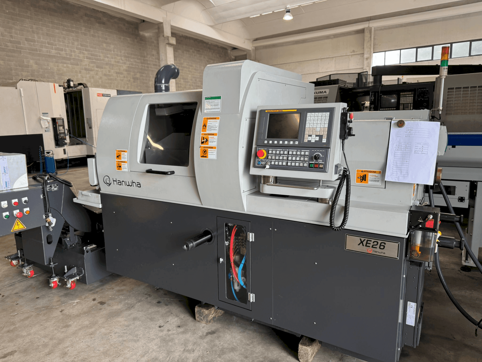 Вид станка Hanwha XE 26 H спереди