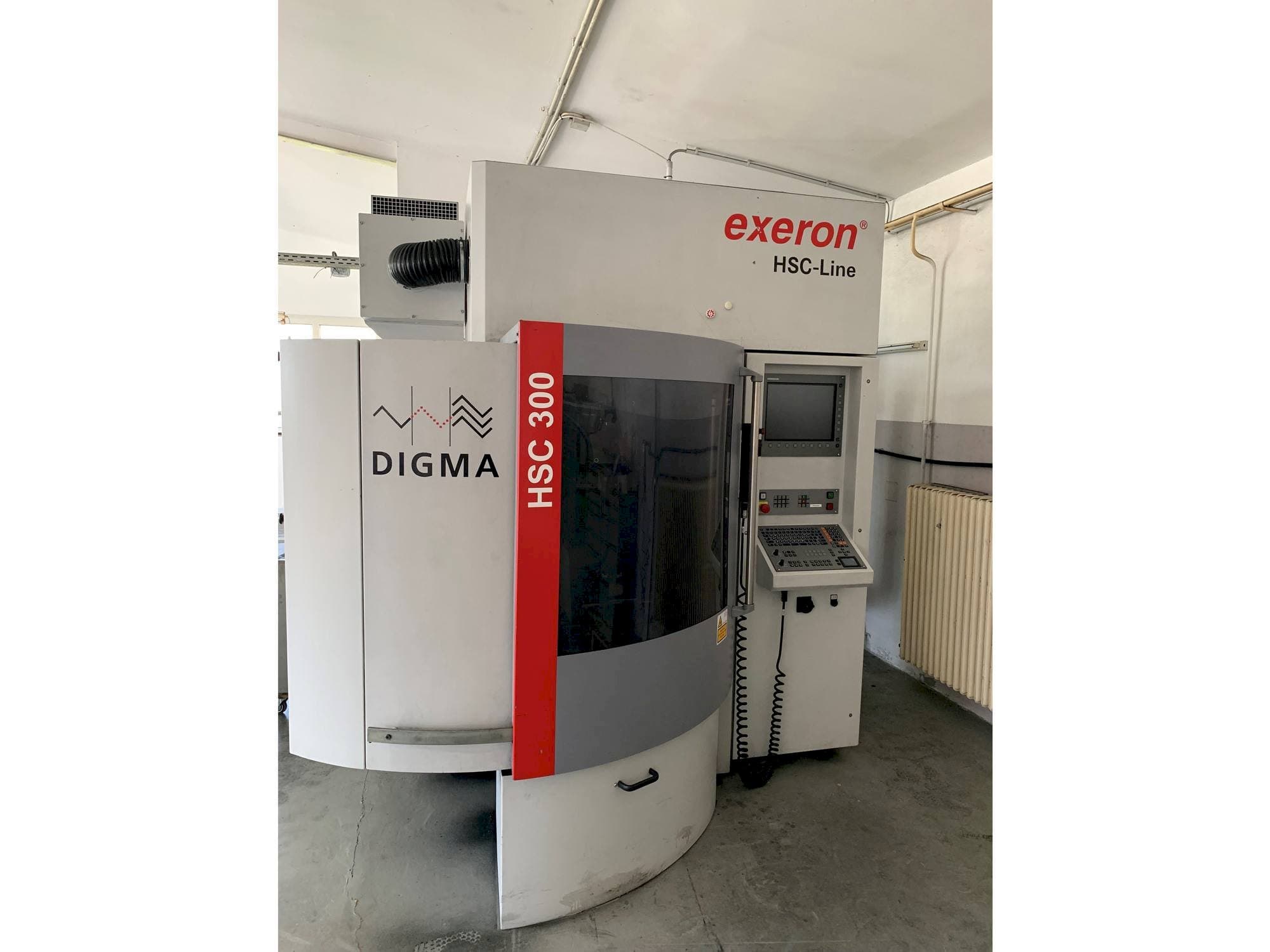 Вид станка Exeron HSC 300P спереди