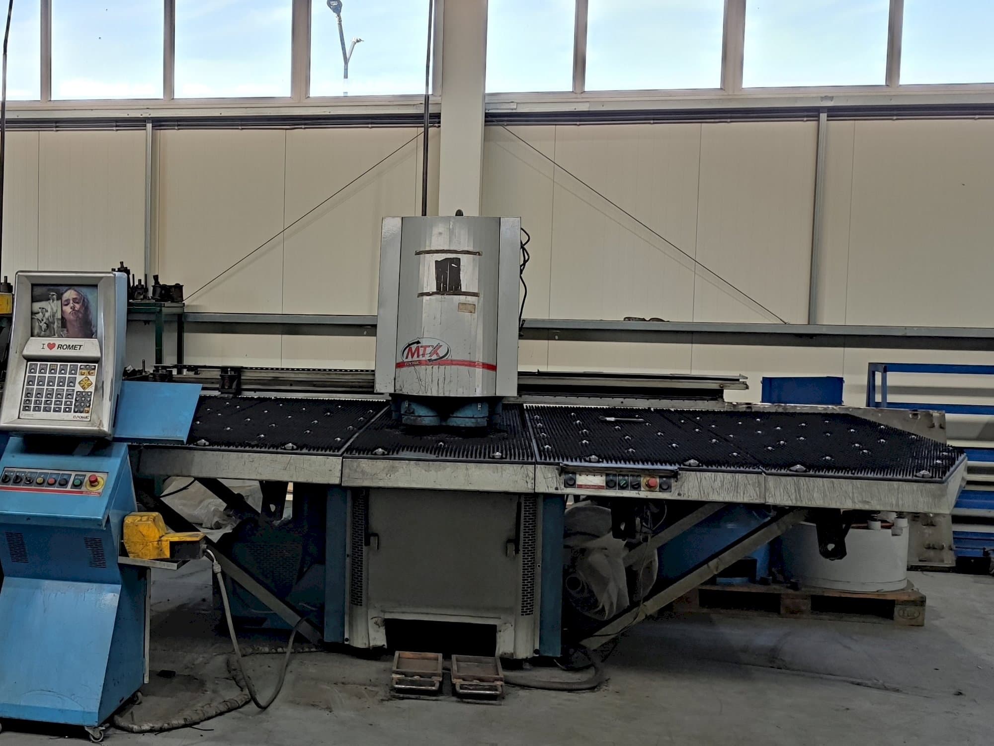 Вид станка Euromac MTX INDEX спереди