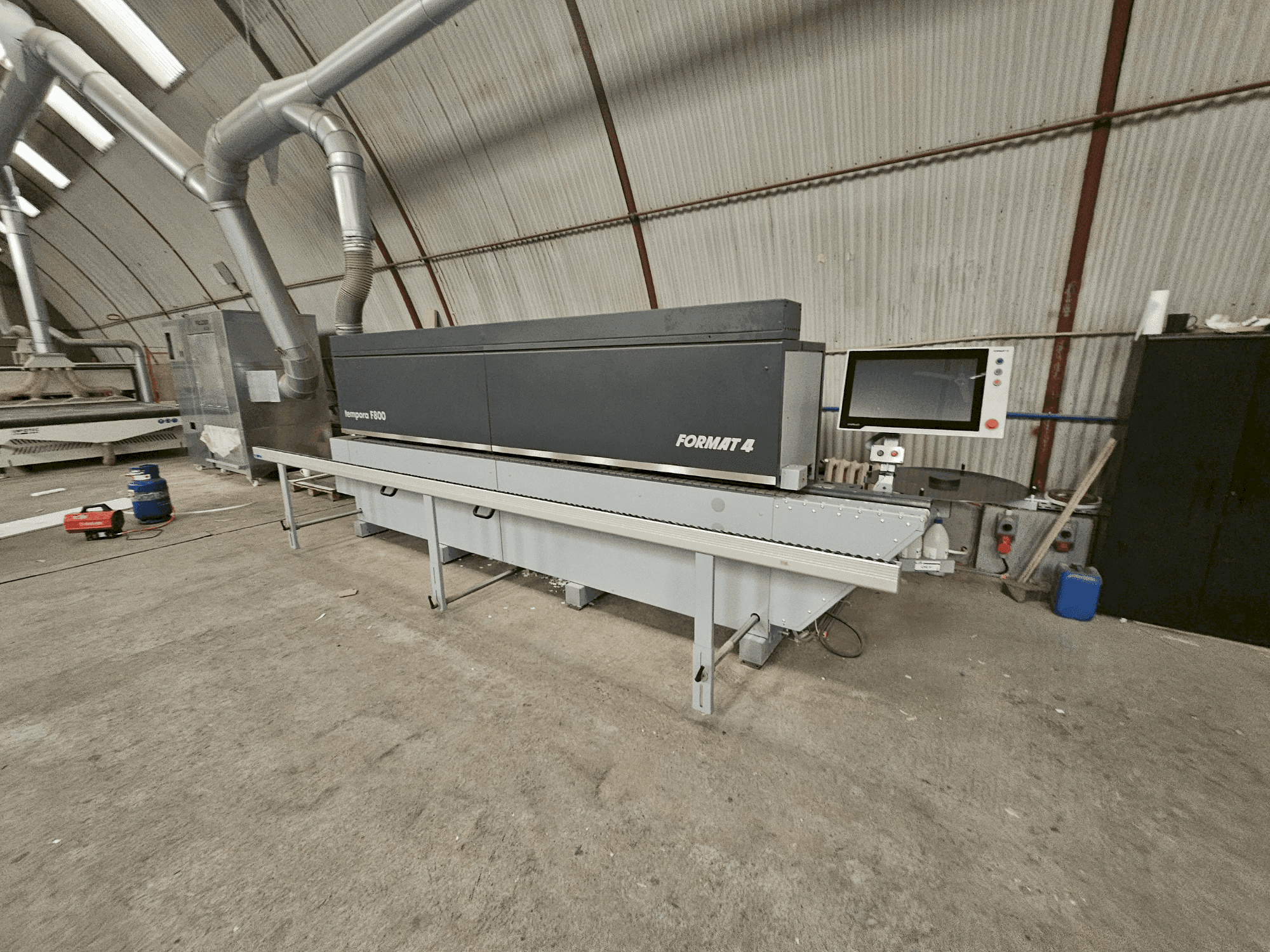 Вид станка FORMAT4 Tempora F800 60.12/2 E спереди