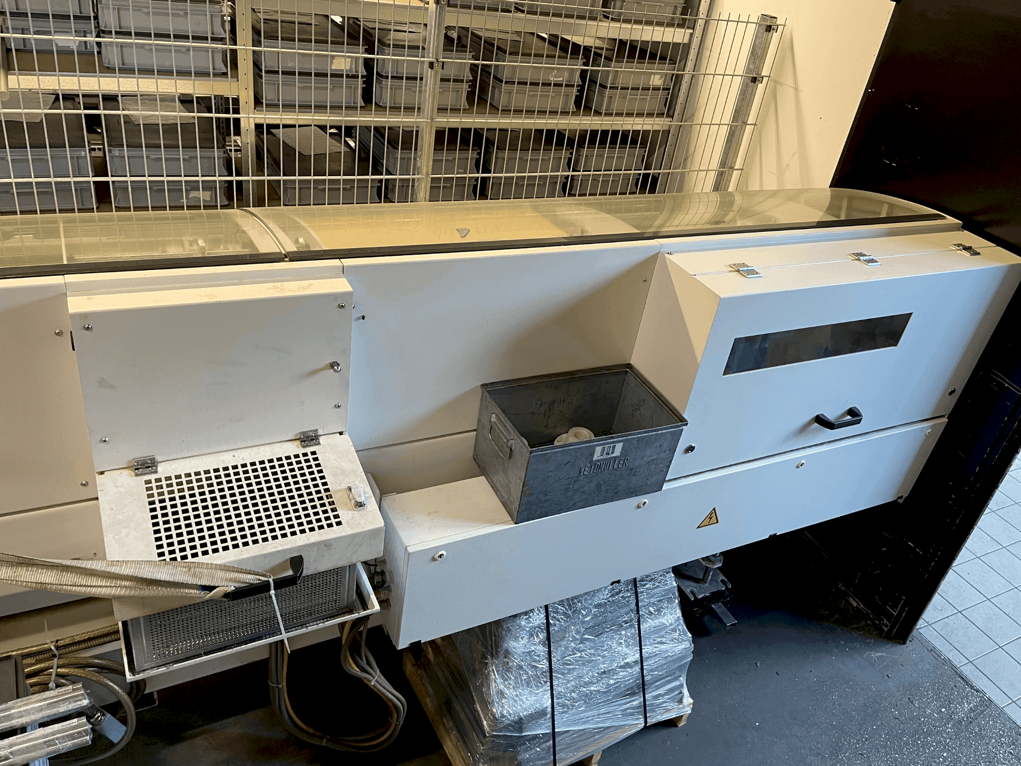 Вид станка BREUNING PROFImat 80.8*270/8  спереди