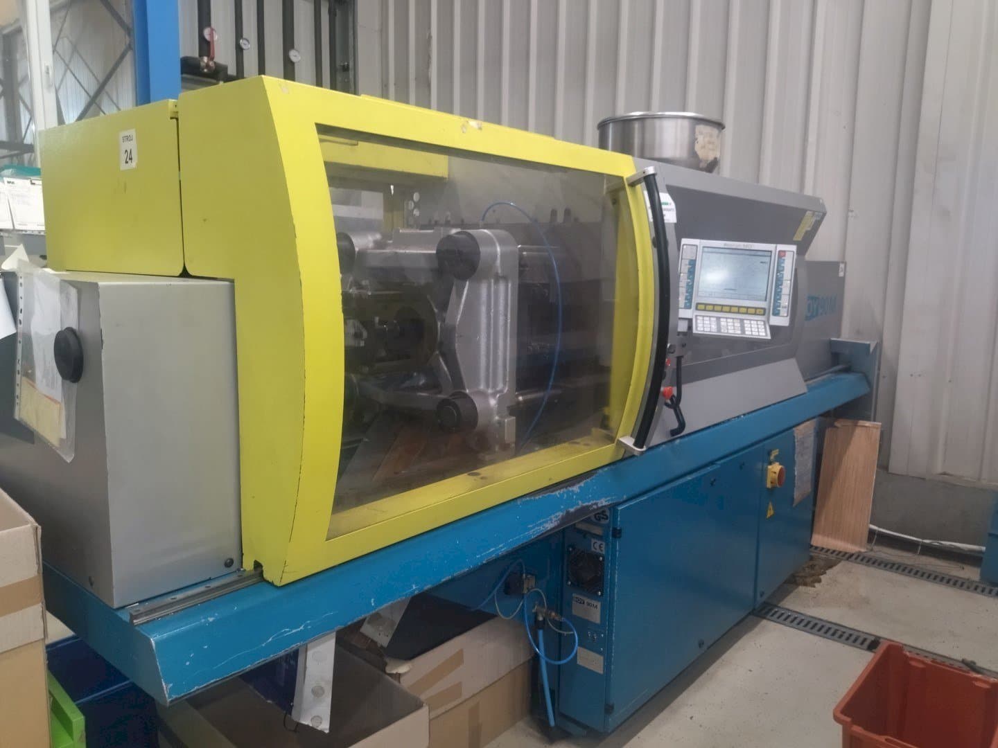 Вид станка BOY 90M спереди