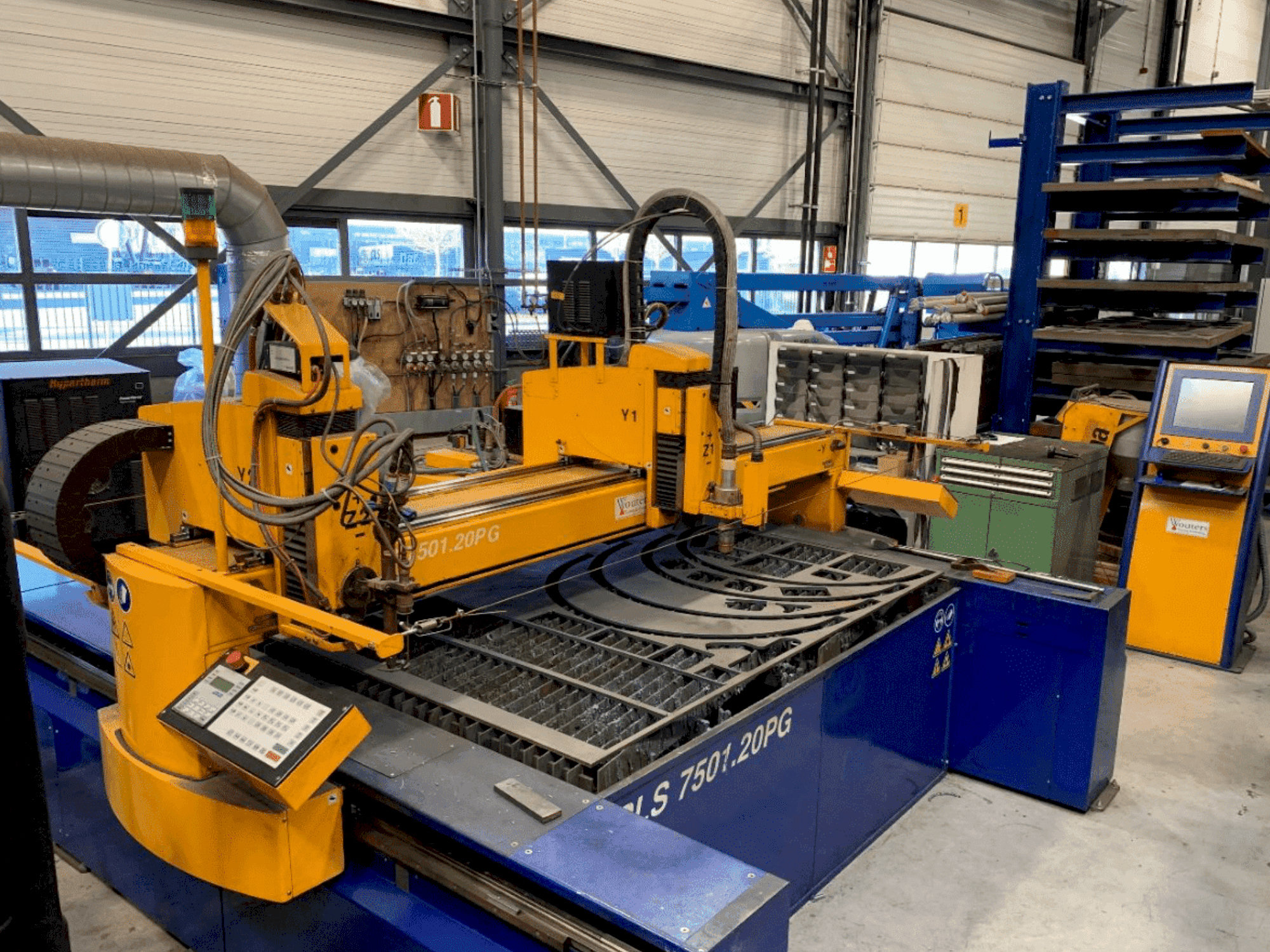 Вид станка MicroStep PLS7501.20PG спереди