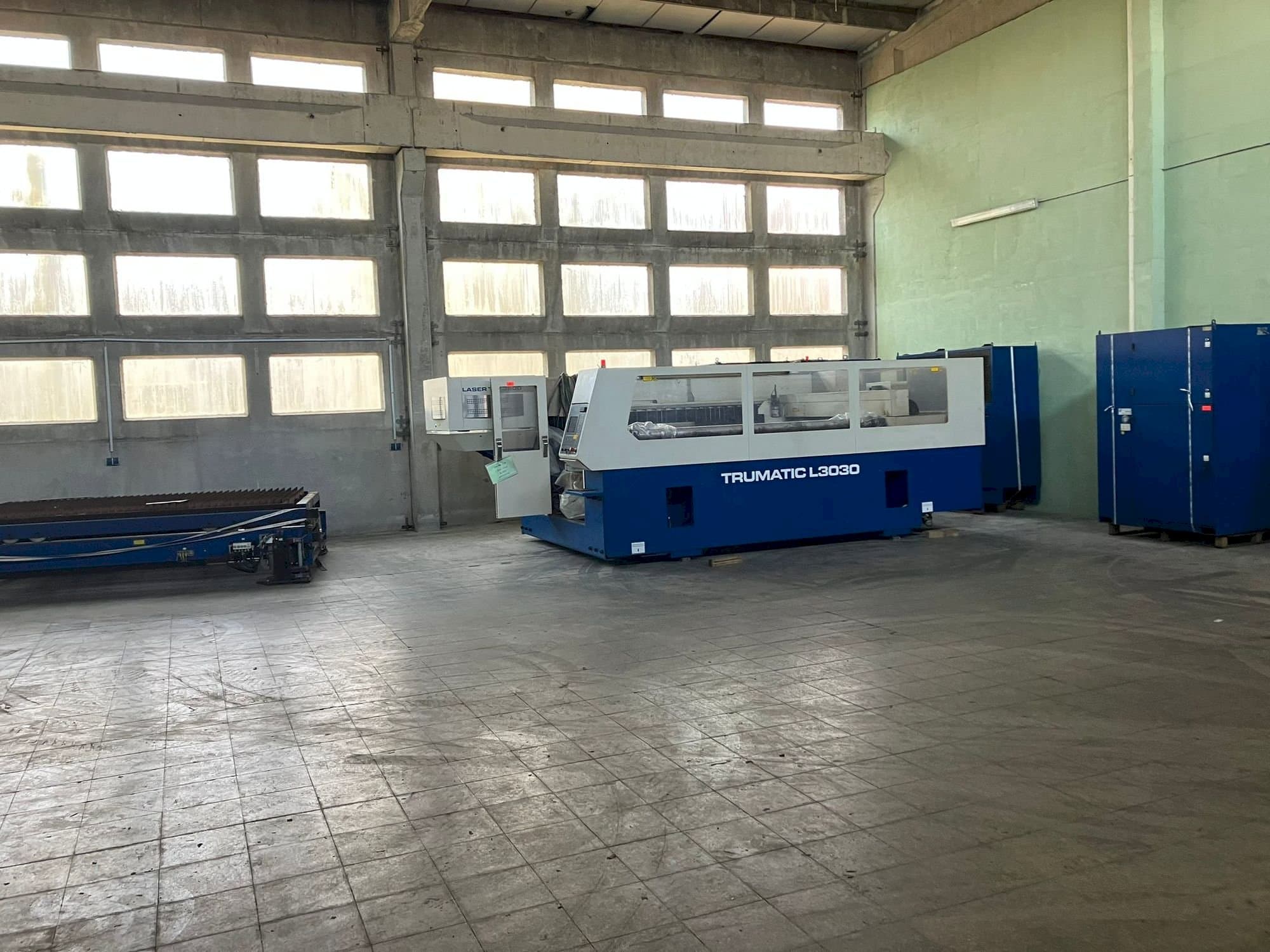 Вид станка Trumpf Trumatic L3030  спереди