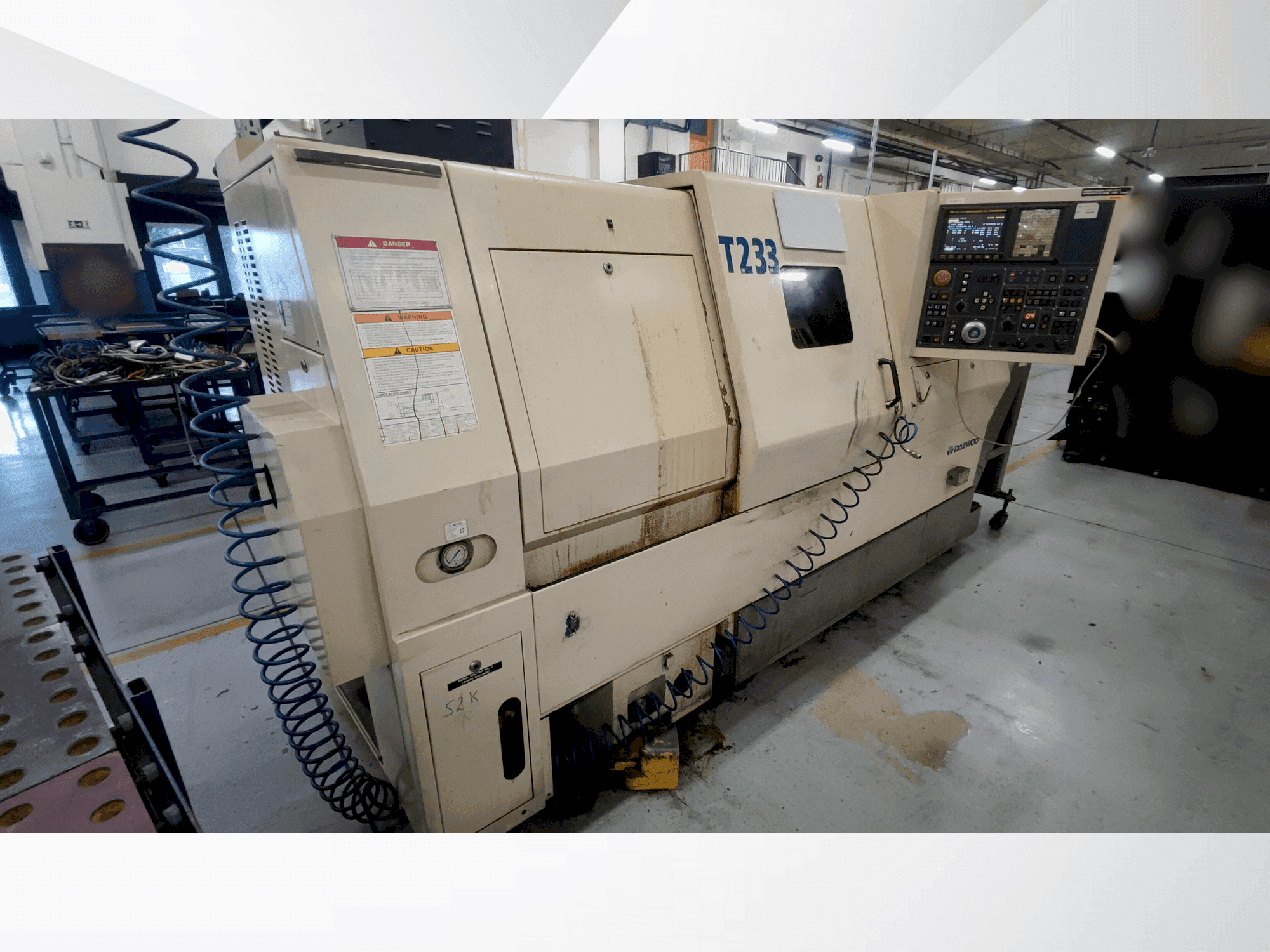 Вид станка DAEWOO puma 240 LB спереди