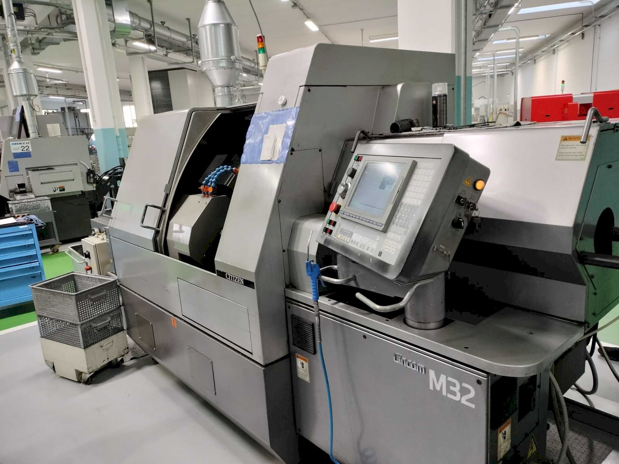 Вид станка Citizen CINCOM M32V спереди