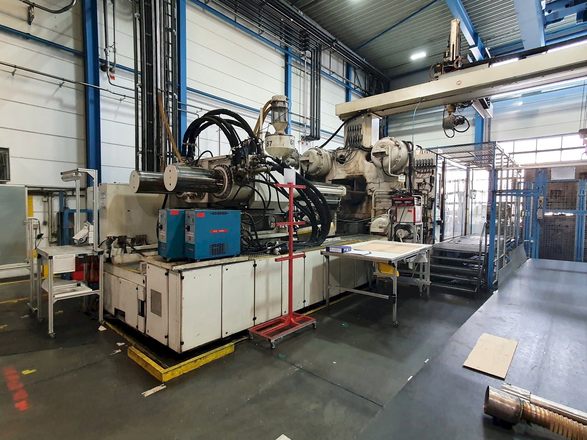 Вид станка Engel ES 16050/2000 Duo спереди