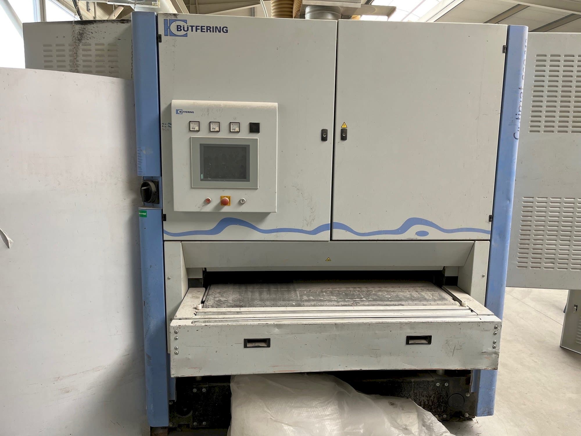 Вид станка BUTFERING OPTIMAT SCO313 MRR  спереди