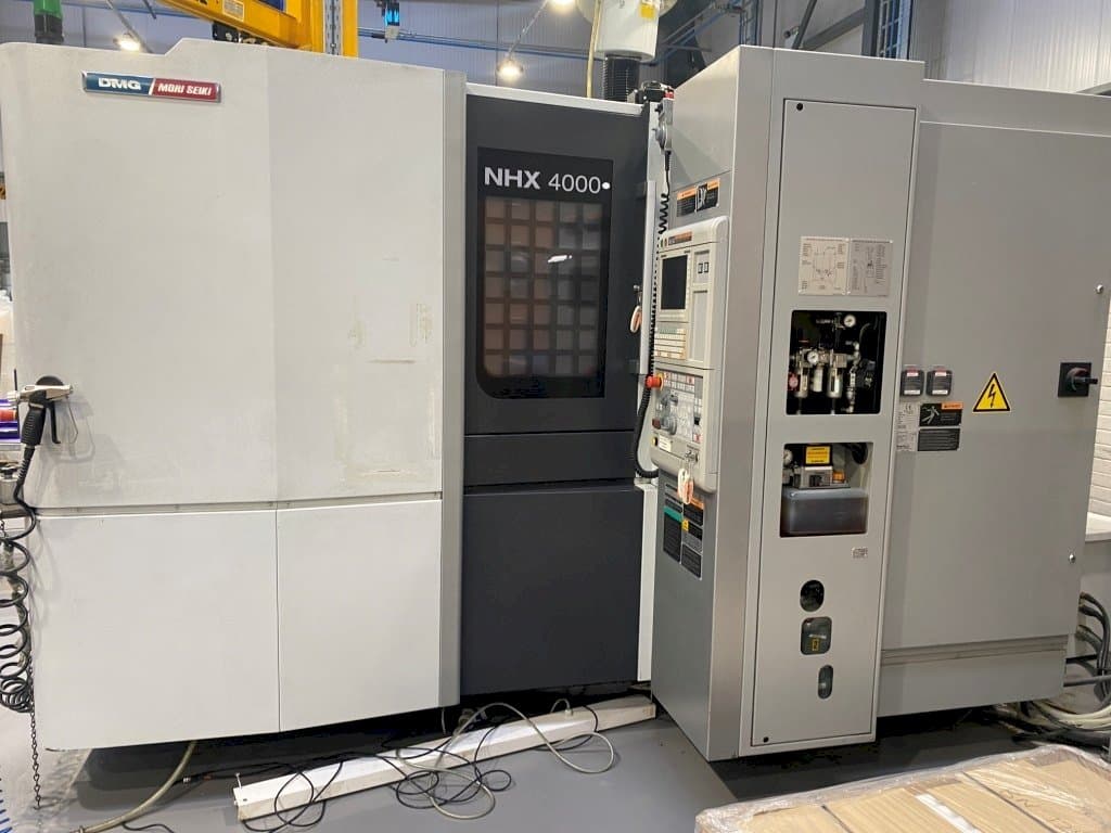 Вид станка DMG Mori Seiki NHX4000 спереди