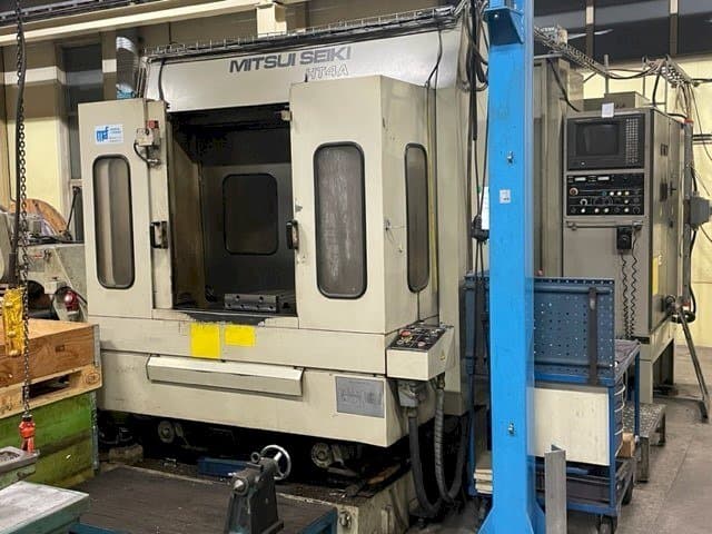 Вид станка Mitsui Seiki HT4A спереди