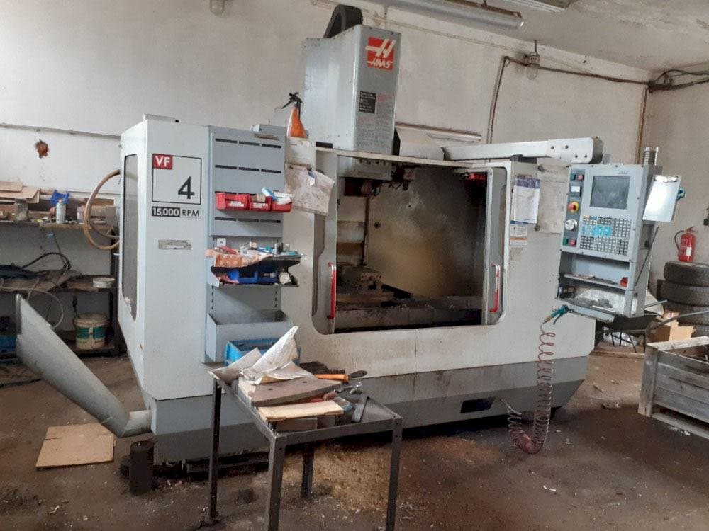 Вид станка HAAS VF-4 DHE спереди
