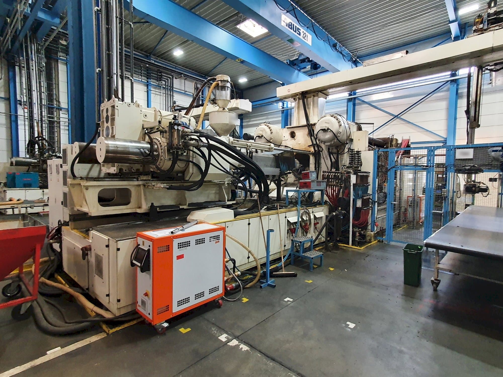 Вид станка Engel Duo 16050/2300 спереди