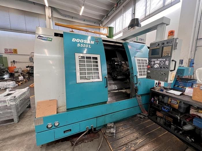 Вид станка Doosan S550L спереди