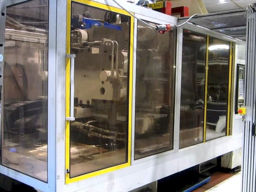 Вид станка Krauss Maffei KM 800/5700 MC спереди