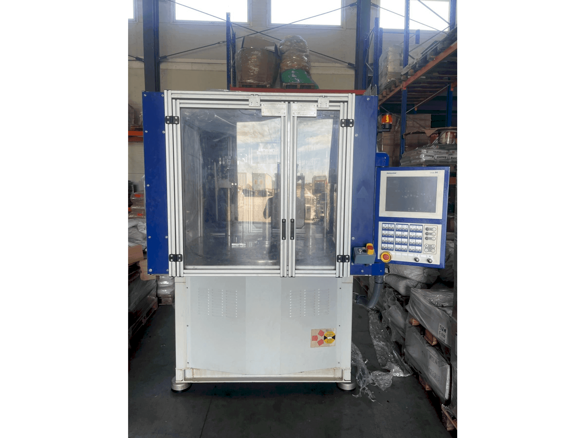 Вид станка Battenfeld VM 150/525 R1280 Unilog B6P спереди