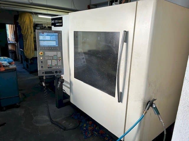 Вид станка DMG 1035 Evo спереди