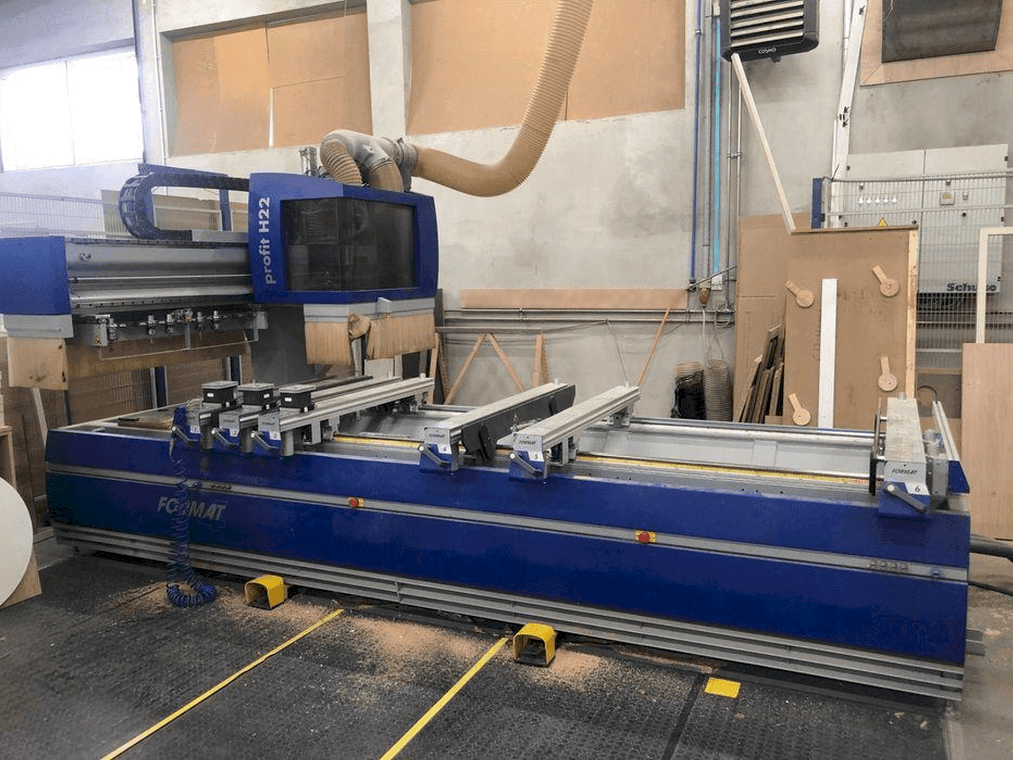 Вид станка FORMAT4 Profit H22  спереди
