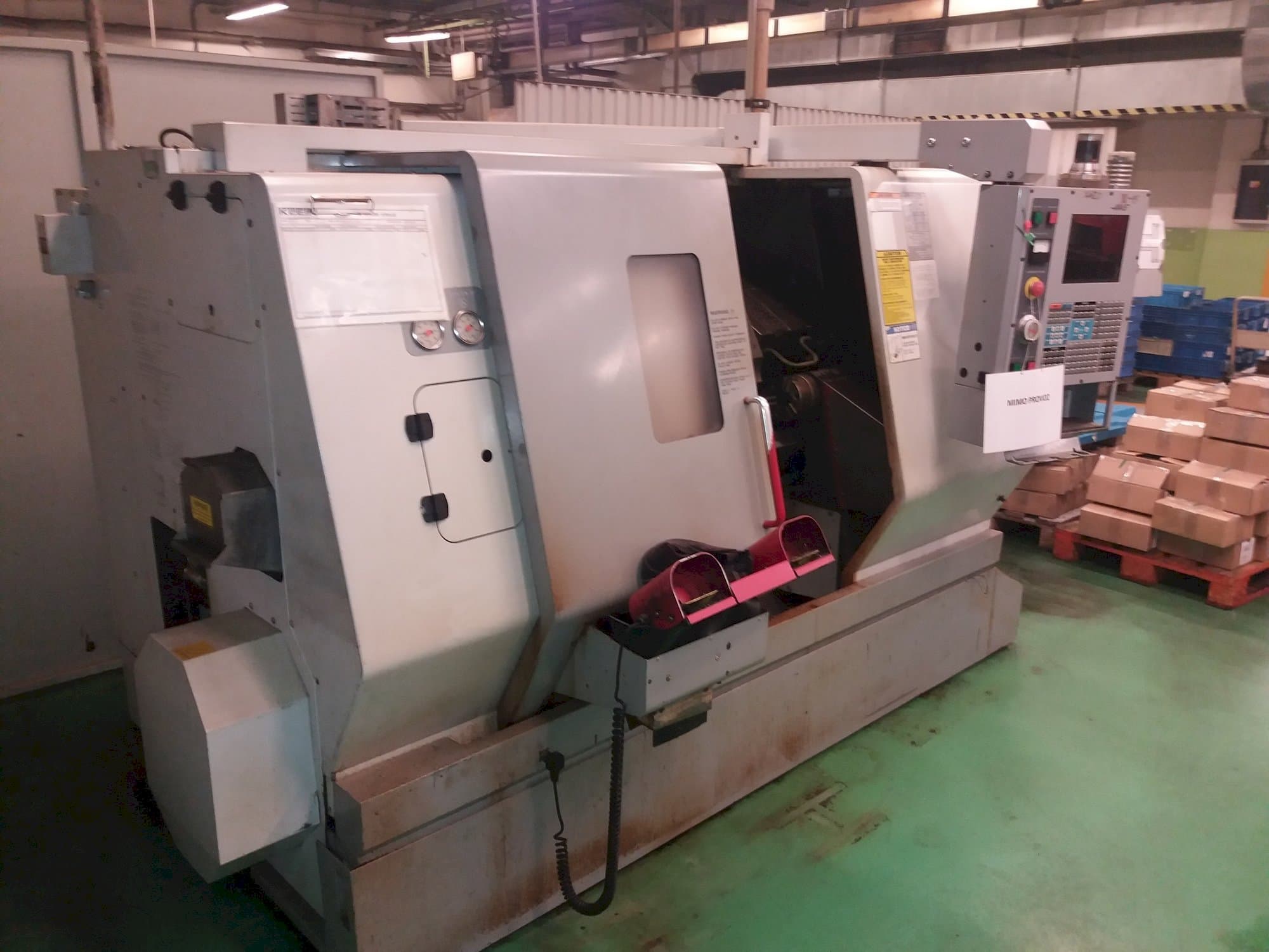 Вид станка HAAS TL-15HE спереди