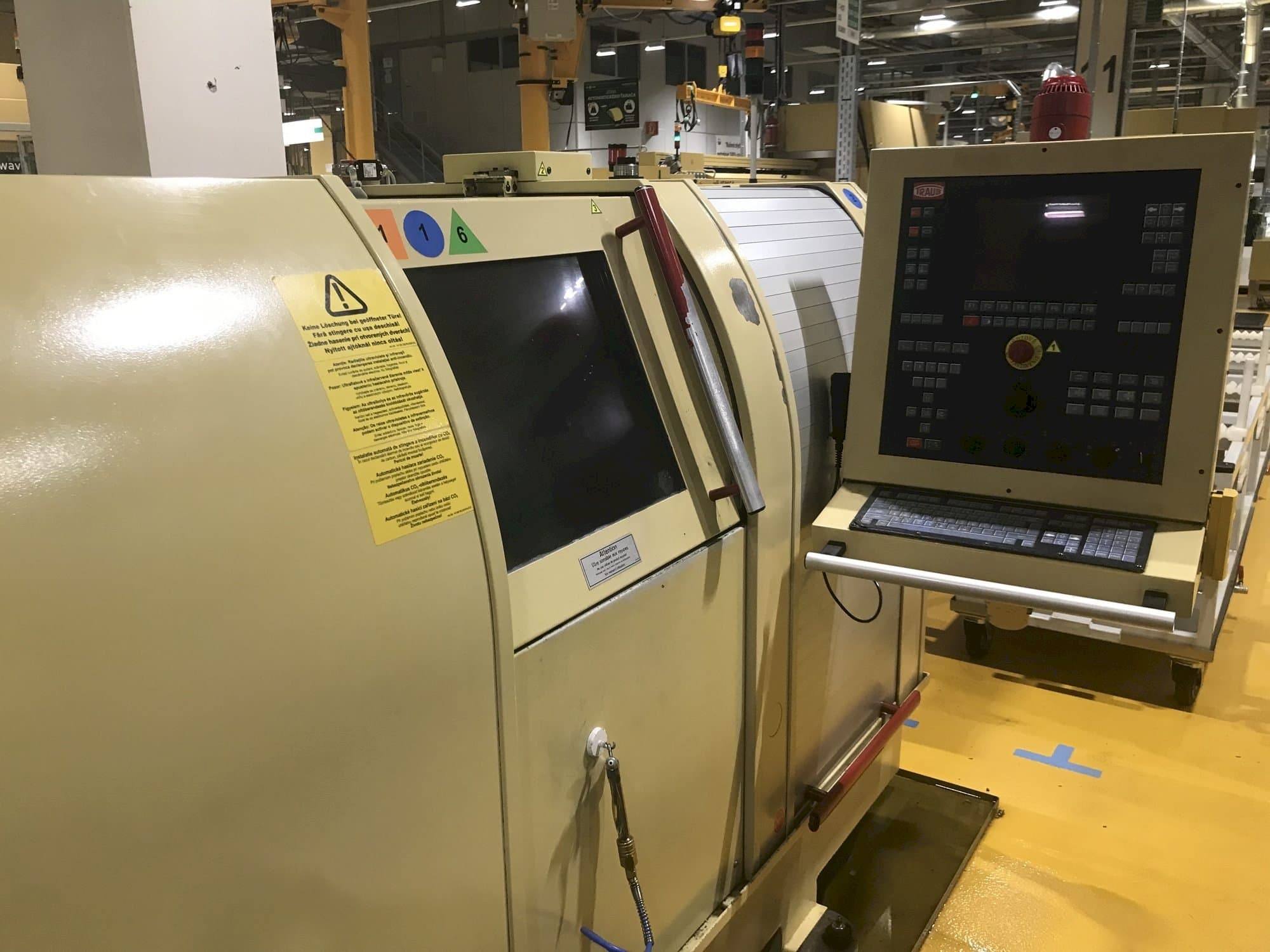 Вид станка TRAUB TNL 26 K  спереди