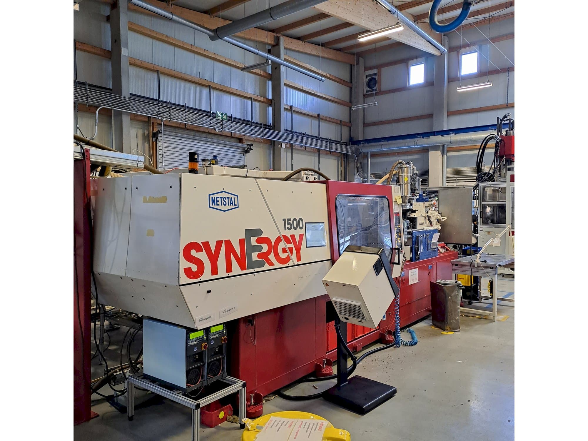 Вид станка Netstal S 1500 - 460 спереди