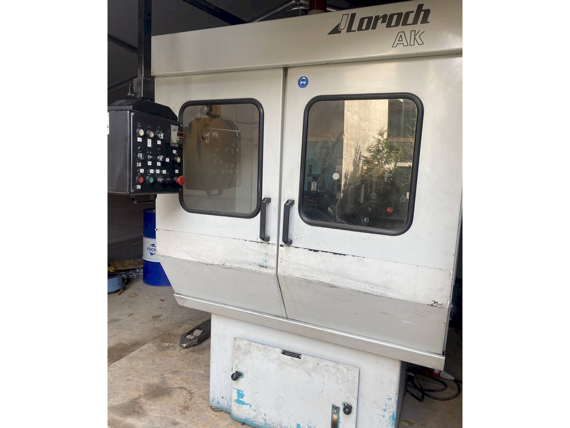 Вид станка Loroch AK спереди