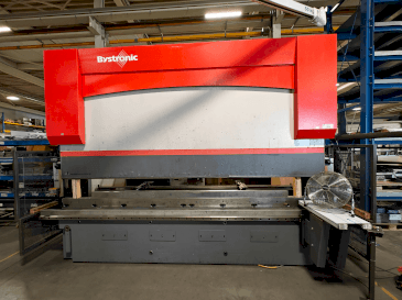 Вид станка Bystronic PR 200x4100 спереди