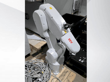 Вид станка ABB IRB 1200-5/0.9 спереди