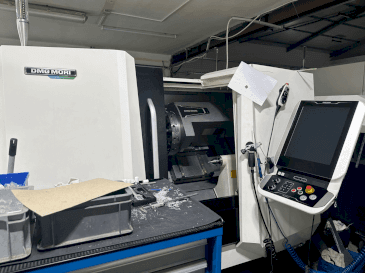 Вид станка DMG MORI CLX 350 V4 спереди