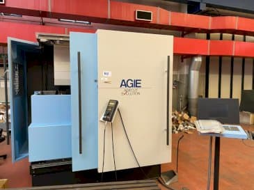 Вид станка AGIE AGIEMATIC + AGIEPULS 60 HSF спереди