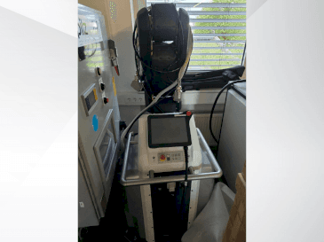 Вид станка FANUC LR Mate 200iD/7L спереди